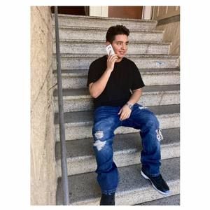 Meet your Posher, Kevin